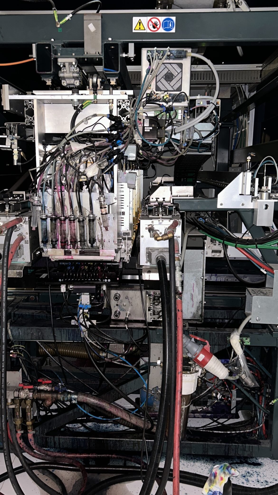 xzot1_met4xx instagram image archive image