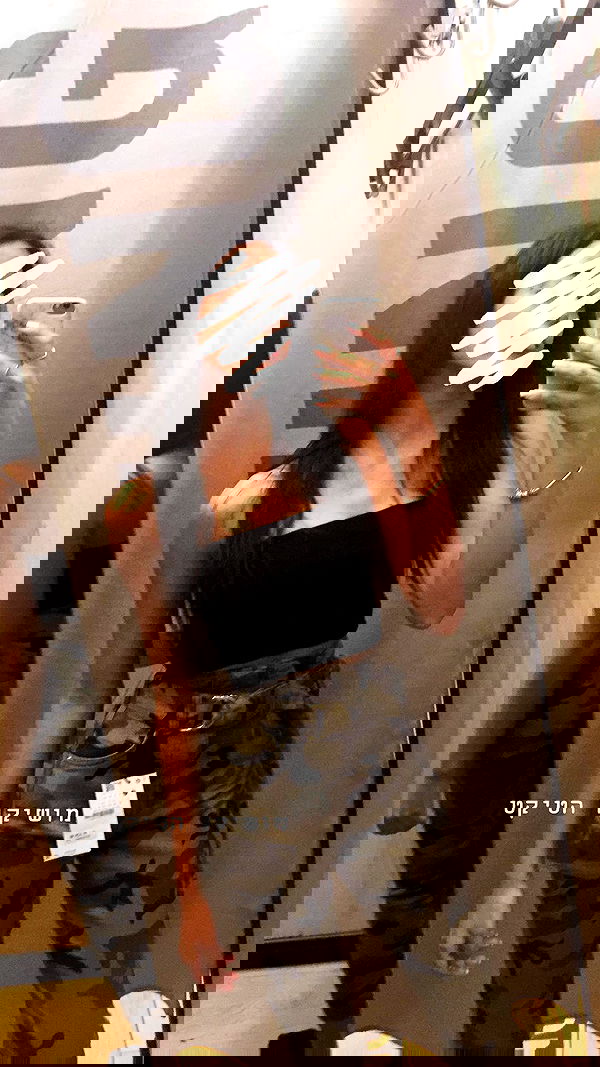 yaelxyazdi yaelxyazdi archive image