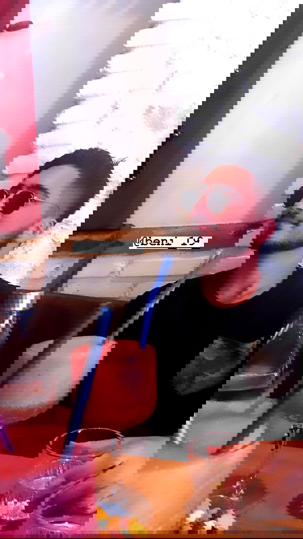 yaelxyazdi yaelxyazdi archive image