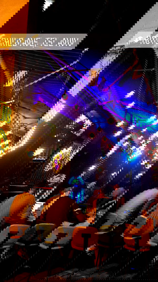 yaelxyazdi yaelxyazdi archive image