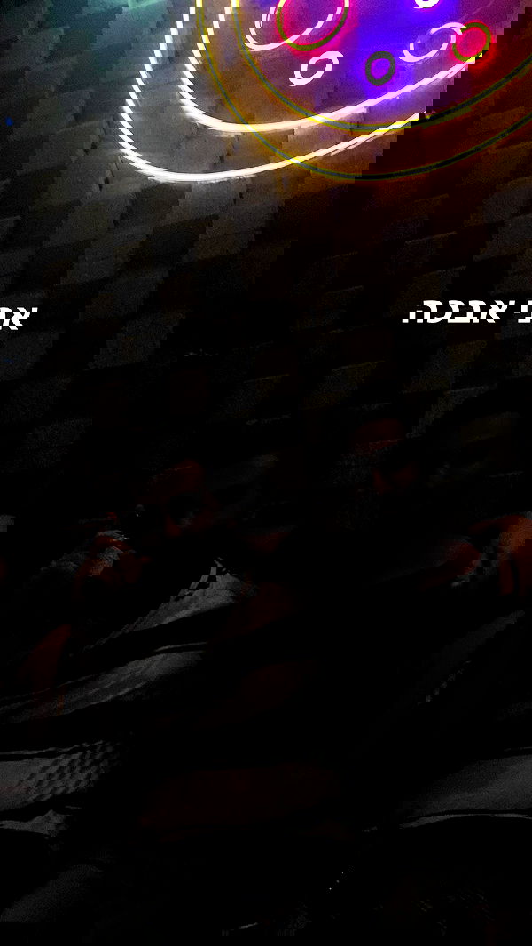 yaelxyazdi yaelxyazdi archive image