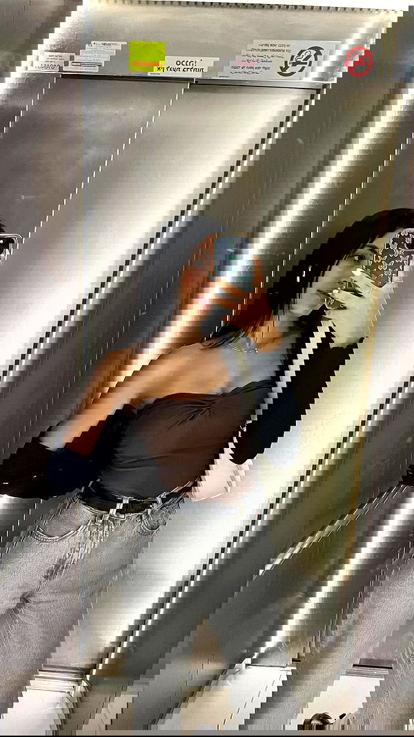 yaelxyazdi yaelxyazdi archive image