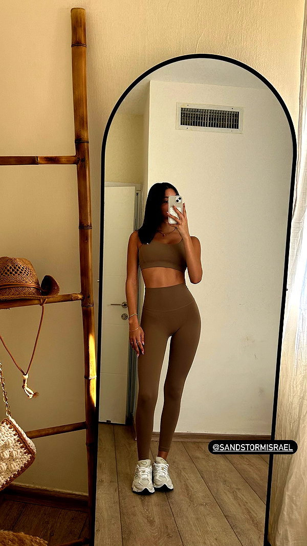 yaheli_ovadya instagram image archive image