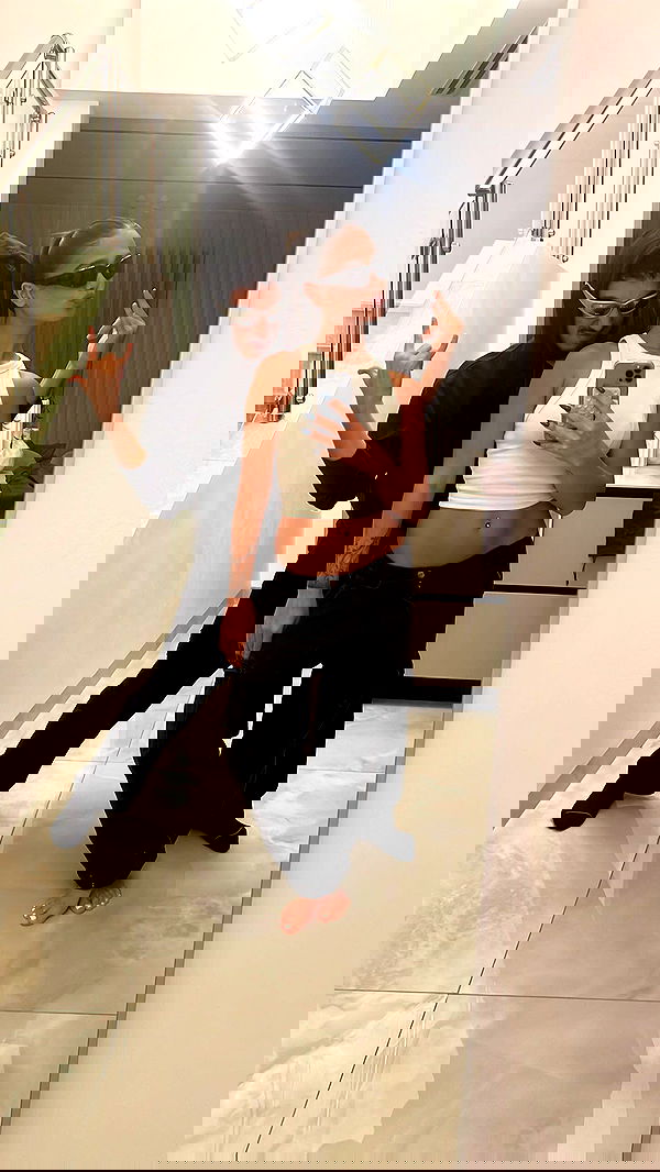 yuliarazi yuliarazi archive image