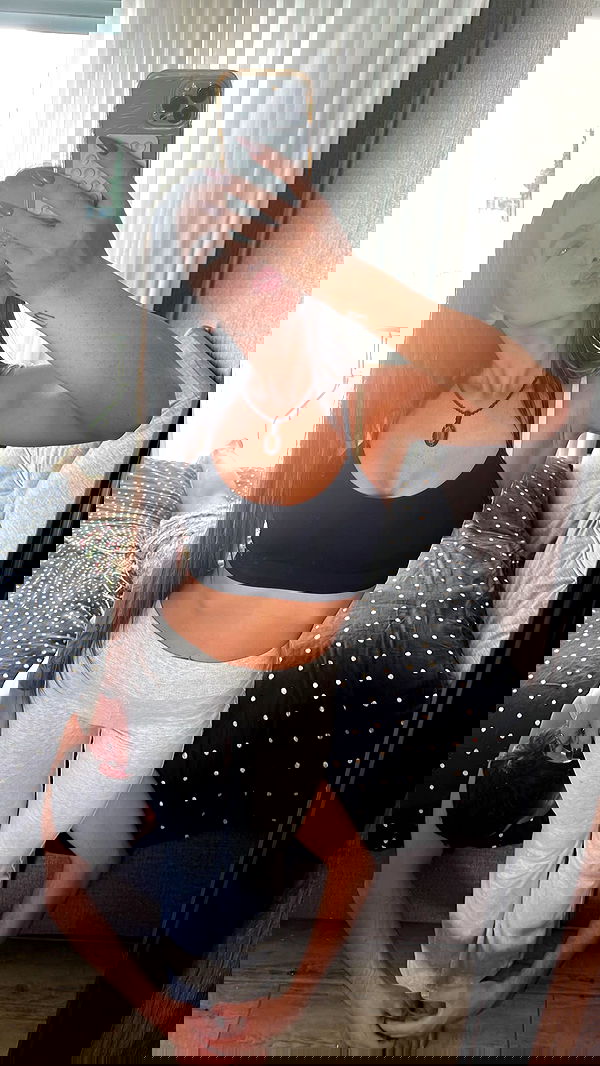 yuliarazi yuliarazi archive image