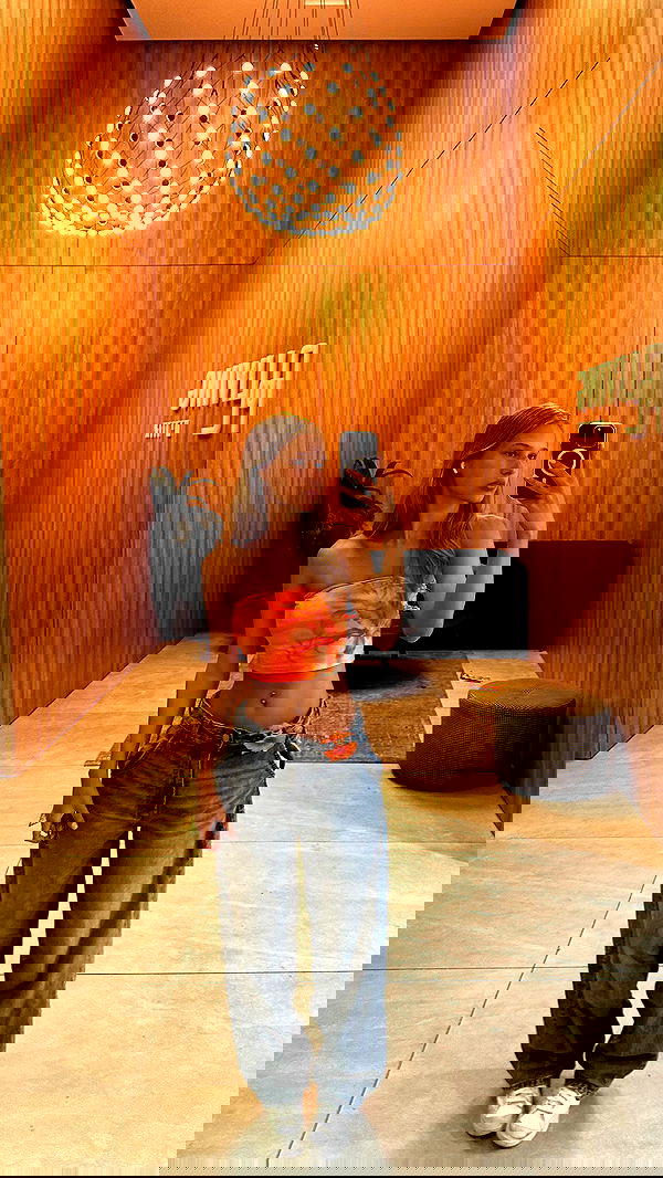 zlata_shipulin zlata_shipulin archive image