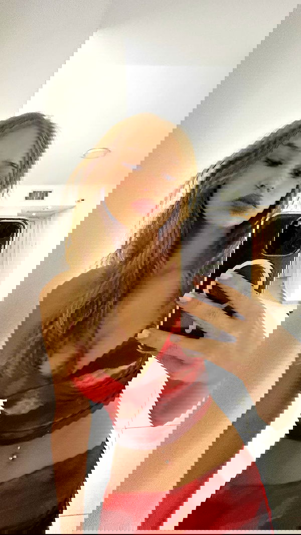 zlata_shipulin zlata_shipulin archive image