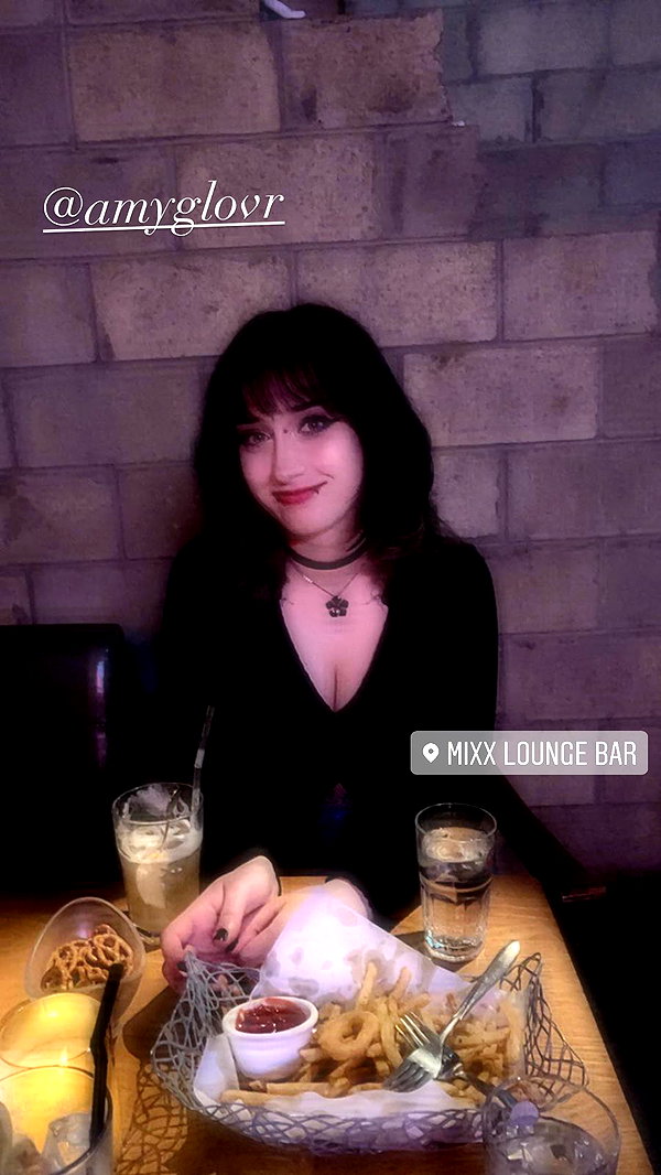 zoe.glover zoe.glover archive image
