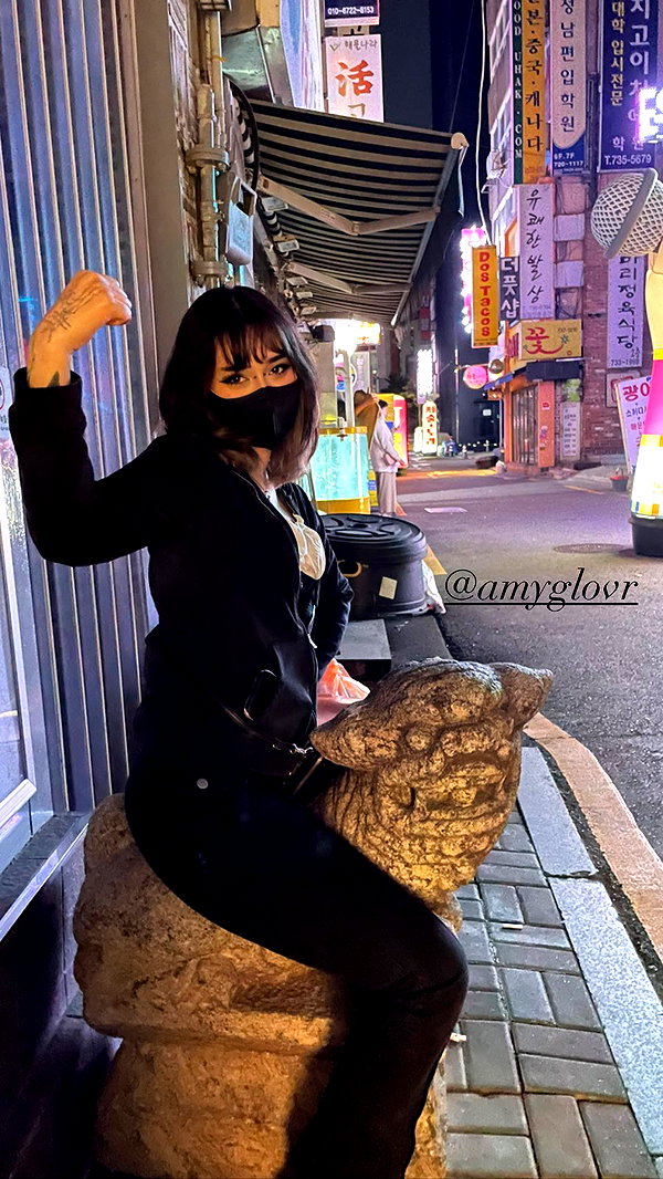 zoe.glover instagram image archive image