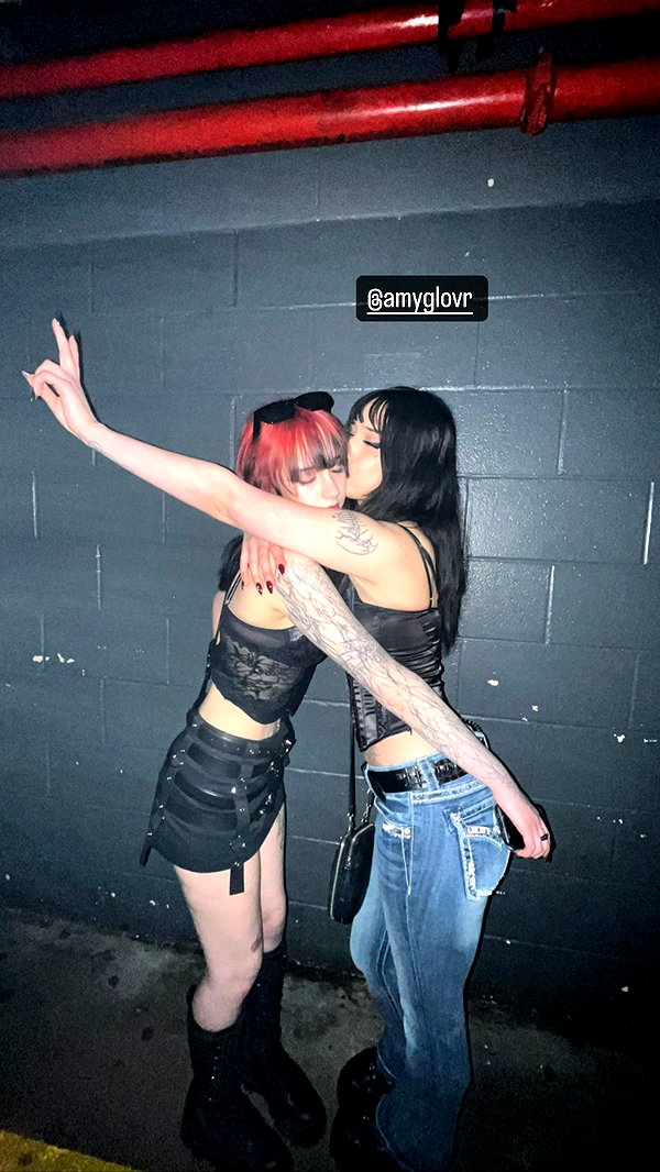 zoe.glover instagram image archive image