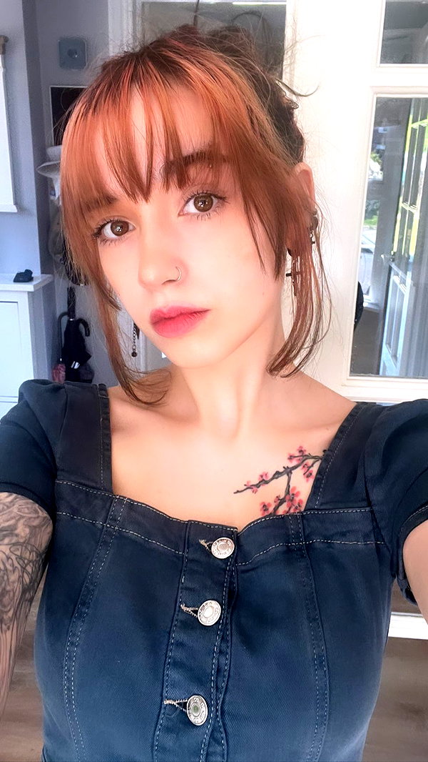 zoe.glover instagram image archive image