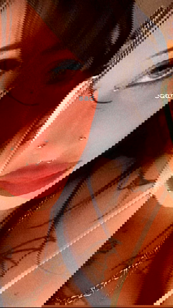 zommmbri image ~ Altpins