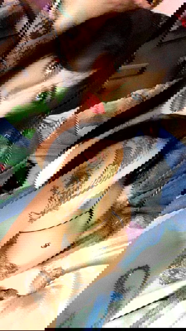 zommmbri image ~ Altpins