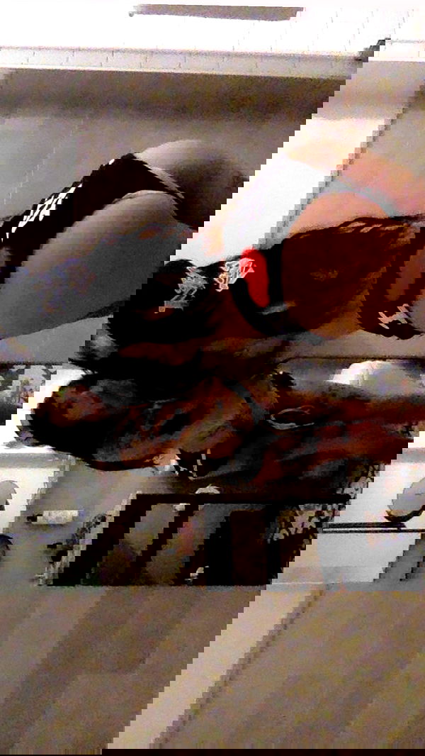 zommmbri image ~ Altpins