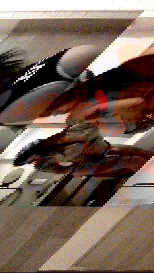 zommmbri image ~ Altpins