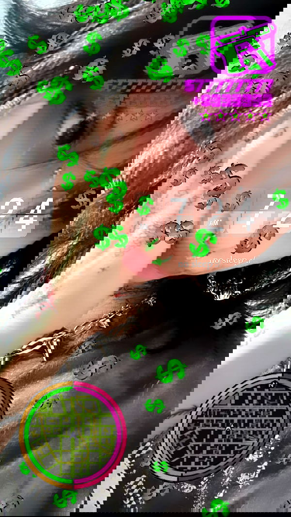 zommmbri image ~ Altpins