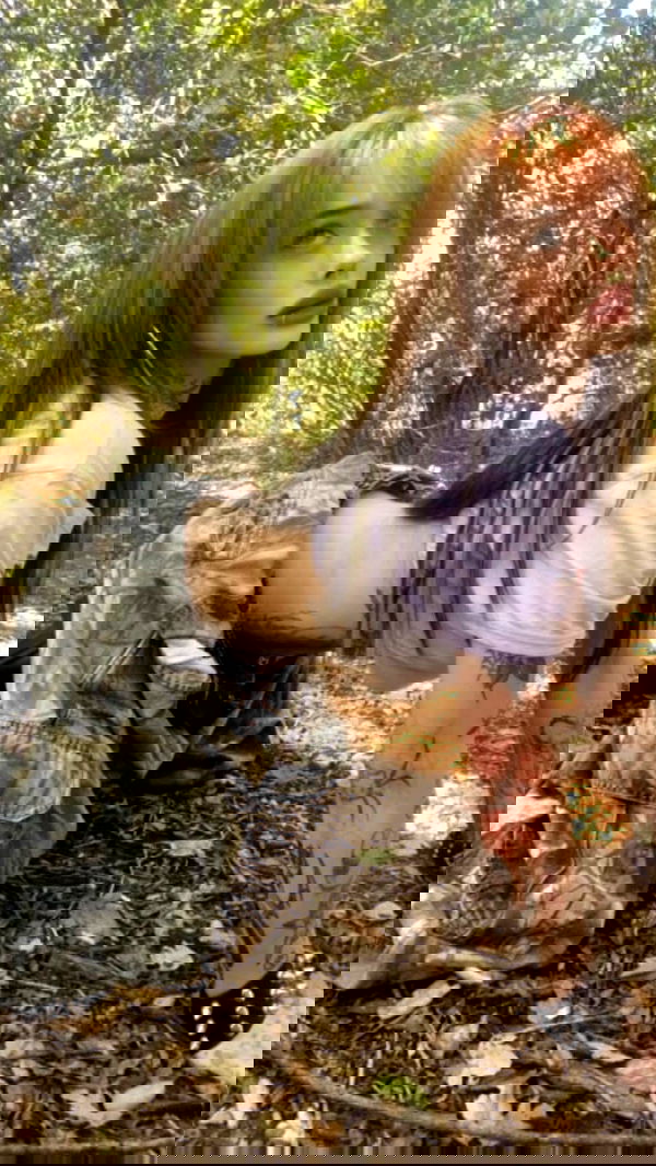 zommmbri image ~ Altpins