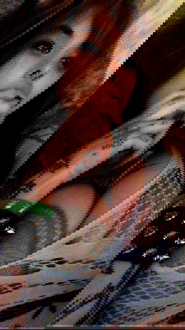 zommmbri image ~ Altpins