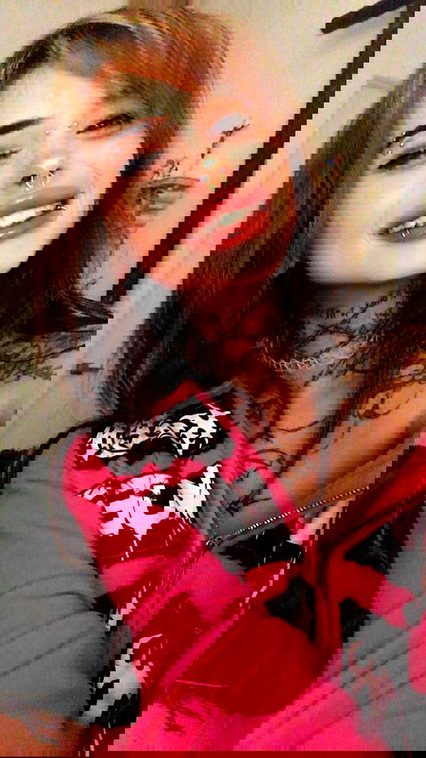 zommmbri image ~ Altpins