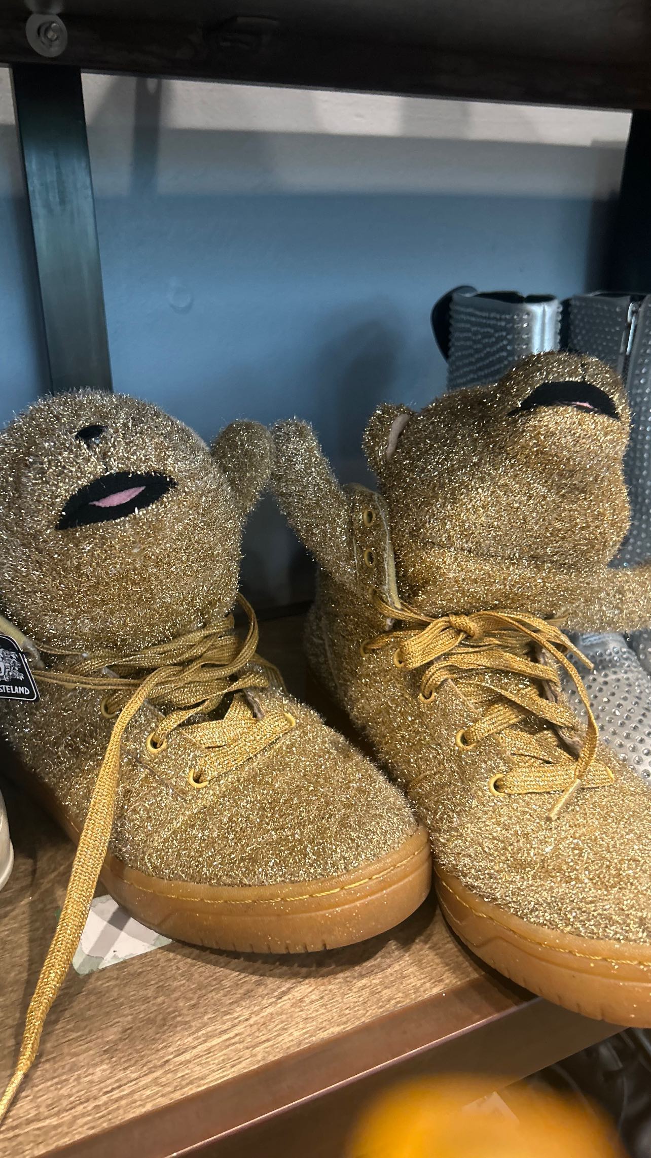 zommmbri instagram image archive image