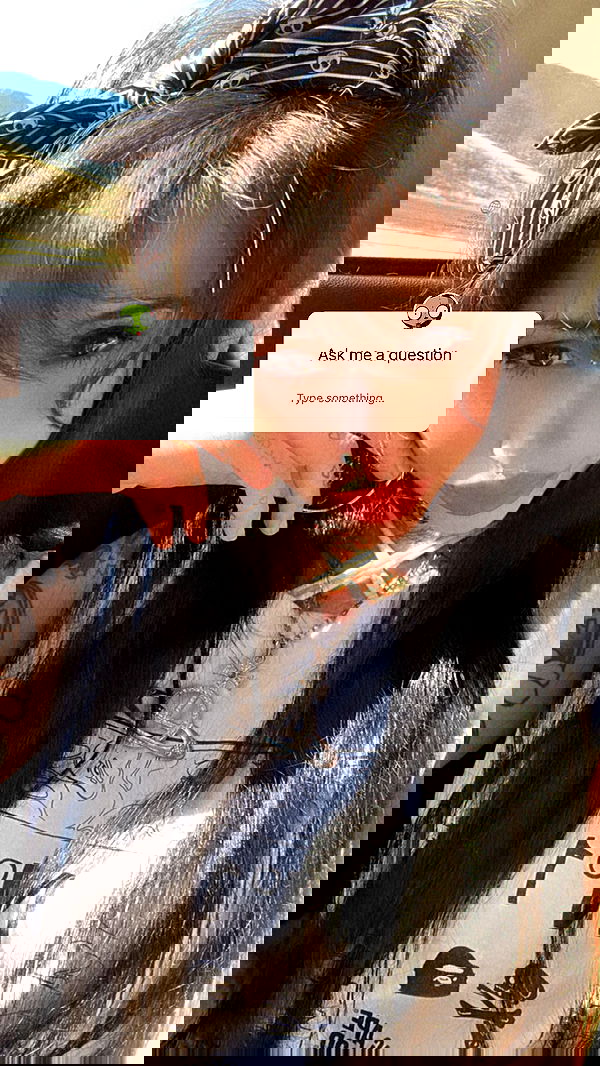 zommmbri image ~ Altpins