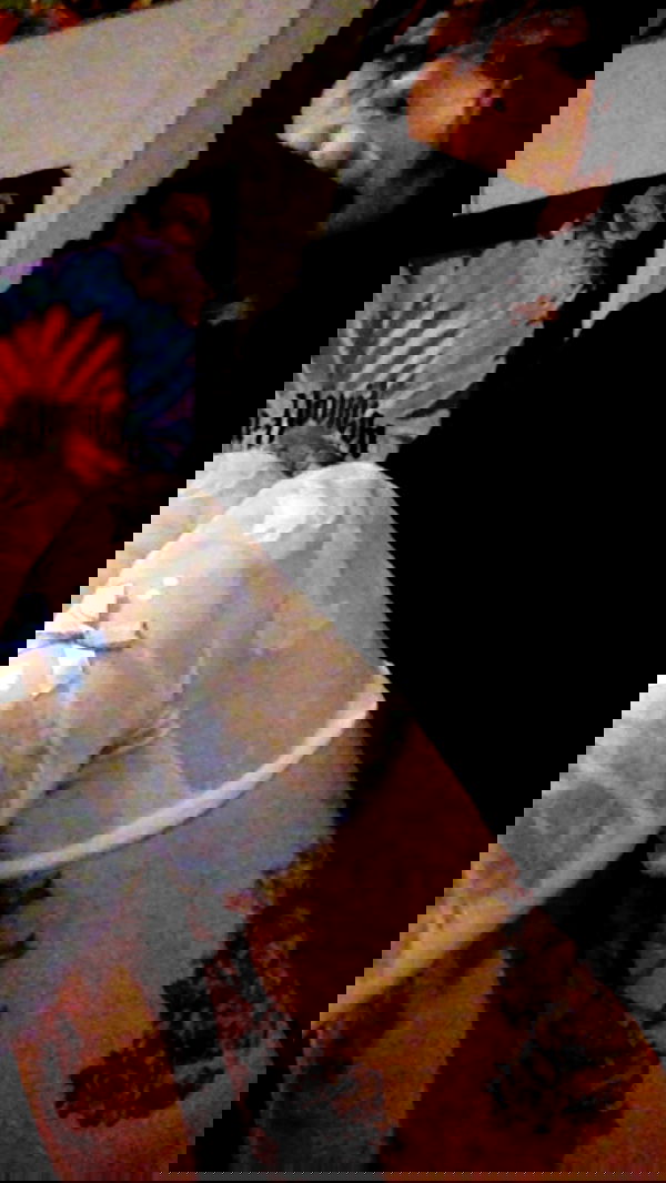 zommmbri image ~ Altpins