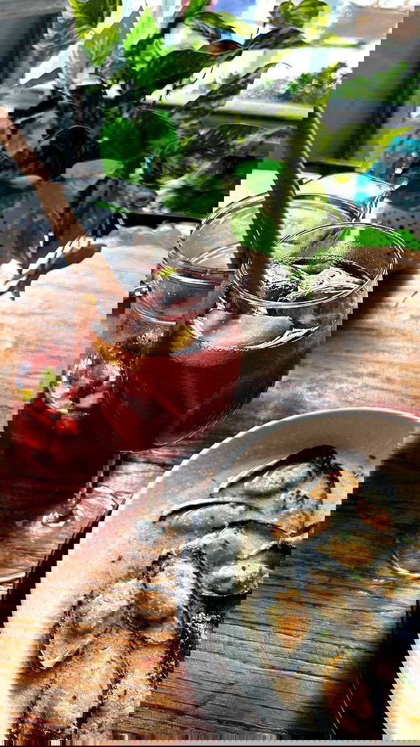 zommmbri image ~ Altpins