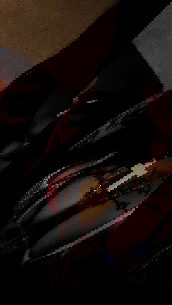 zommmbri image ~ Altpins