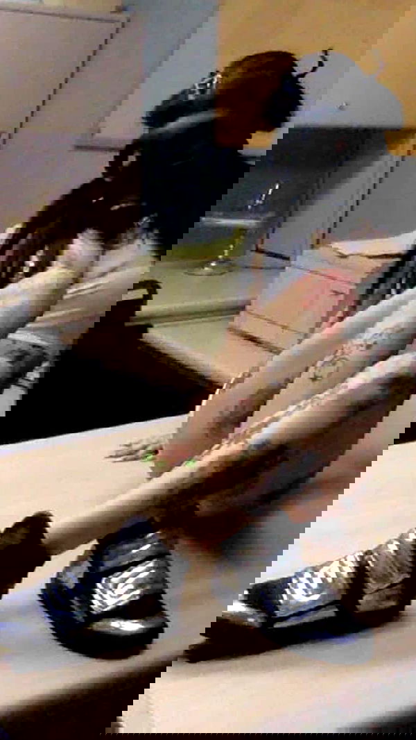 zommmbri image ~ Altpins