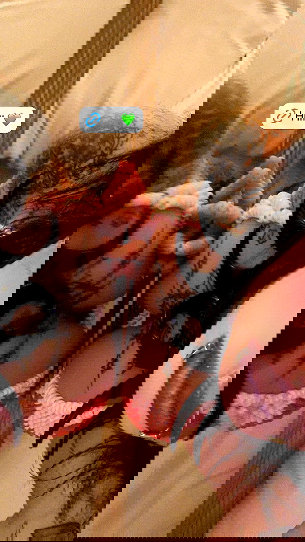 zommmbri image ~ Altpins