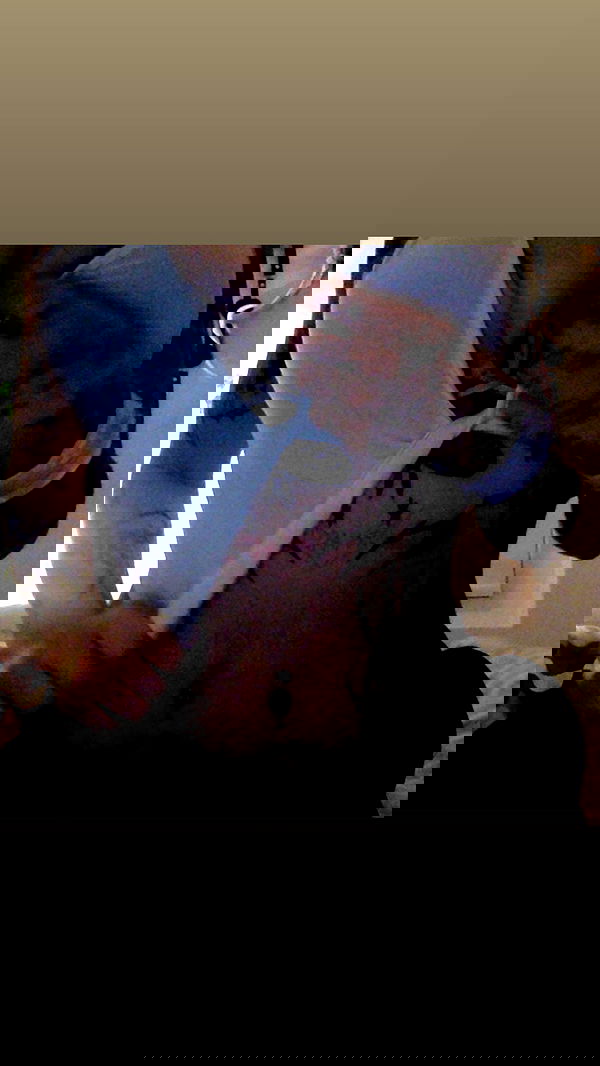 zommmbri image ~ Altpins