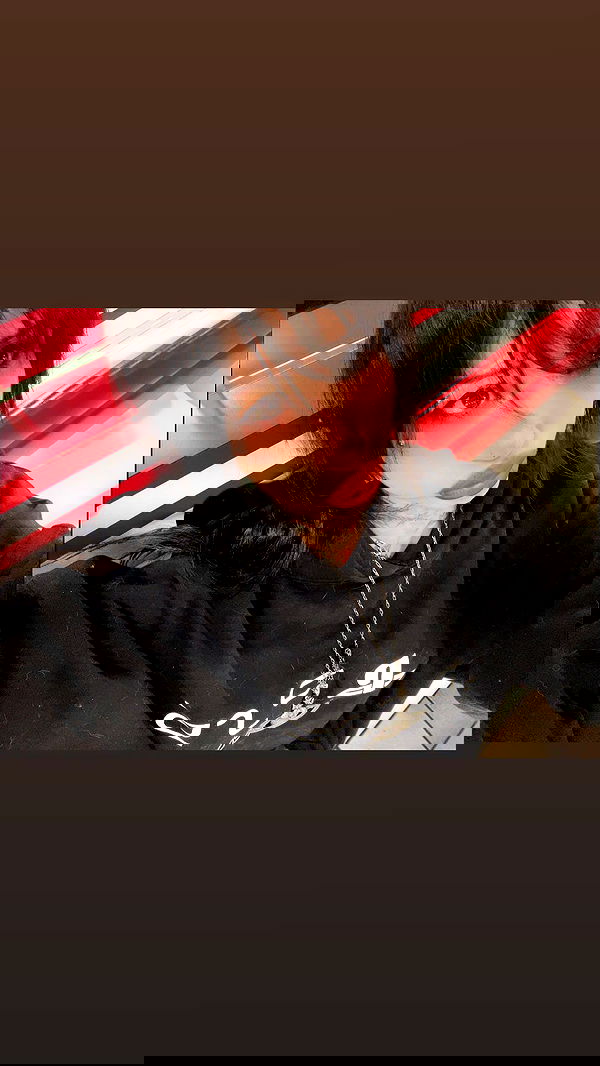 zommmbri image ~ Altpins