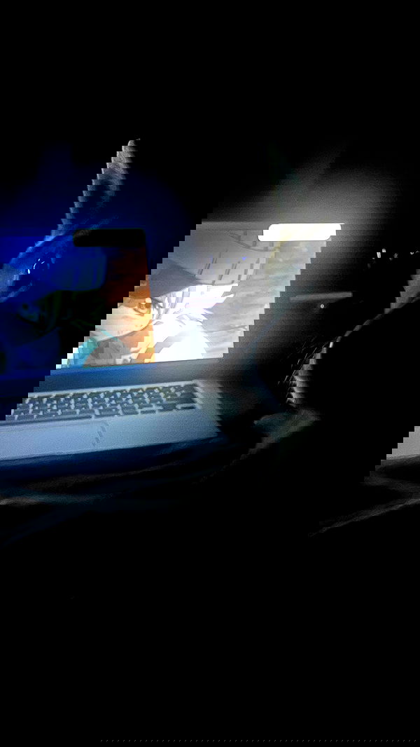 zommmbri image ~ Altpins