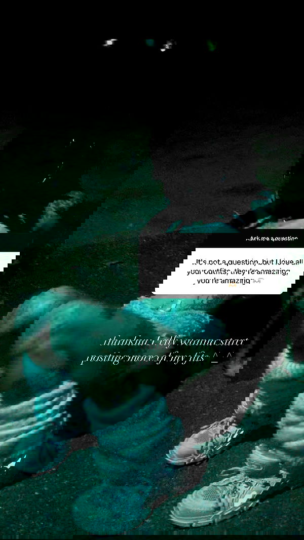 zommmbri image ~ Altpins