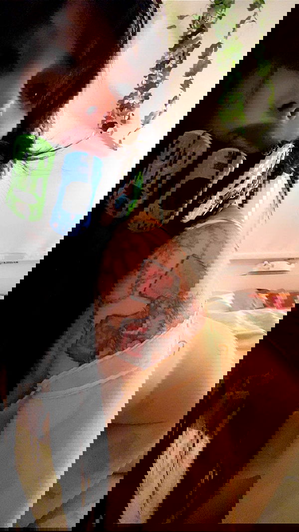 zommmbri image ~ Altpins