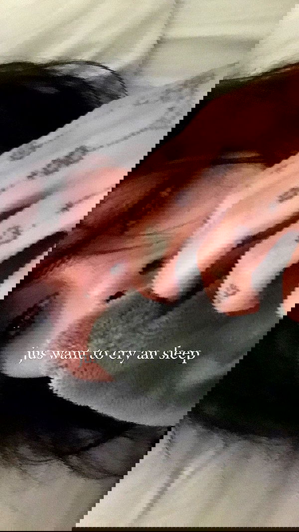 zommmbri image ~ Altpins