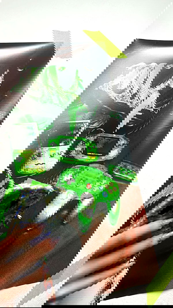 zommmbri image ~ Altpins