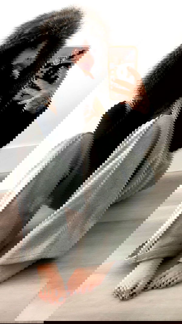 zommmbri image ~ Altpins