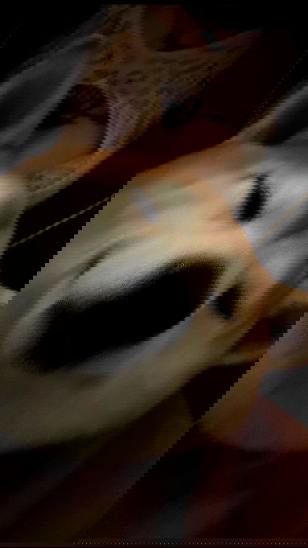 zommmbri image ~ Altpins