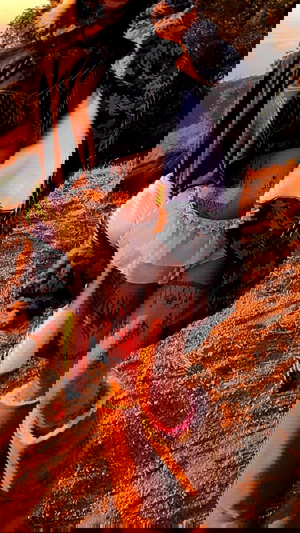 zommmbri image ~ Altpins