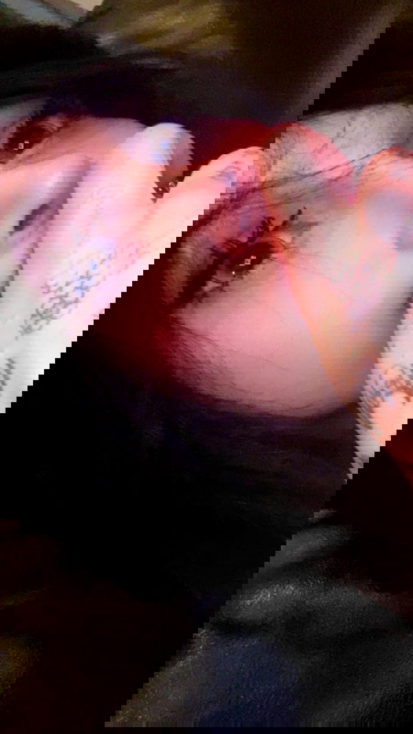 zommmbri image ~ Altpins