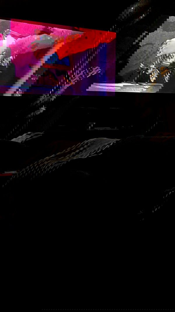 zommmbri image ~ Altpins