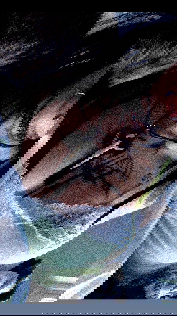 zommmbri image ~ Altpins