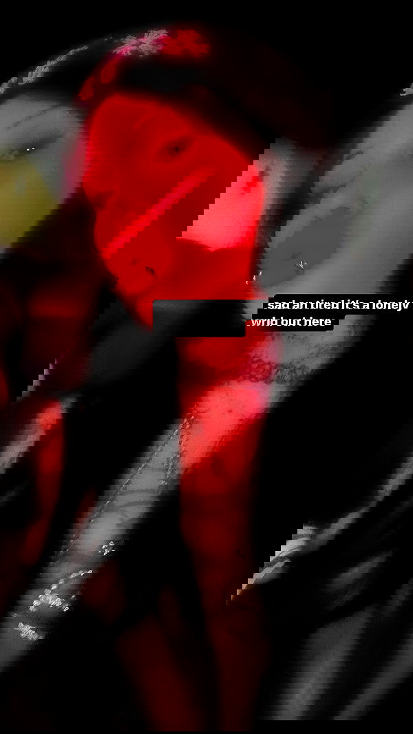 zommmbri image ~ Altpins