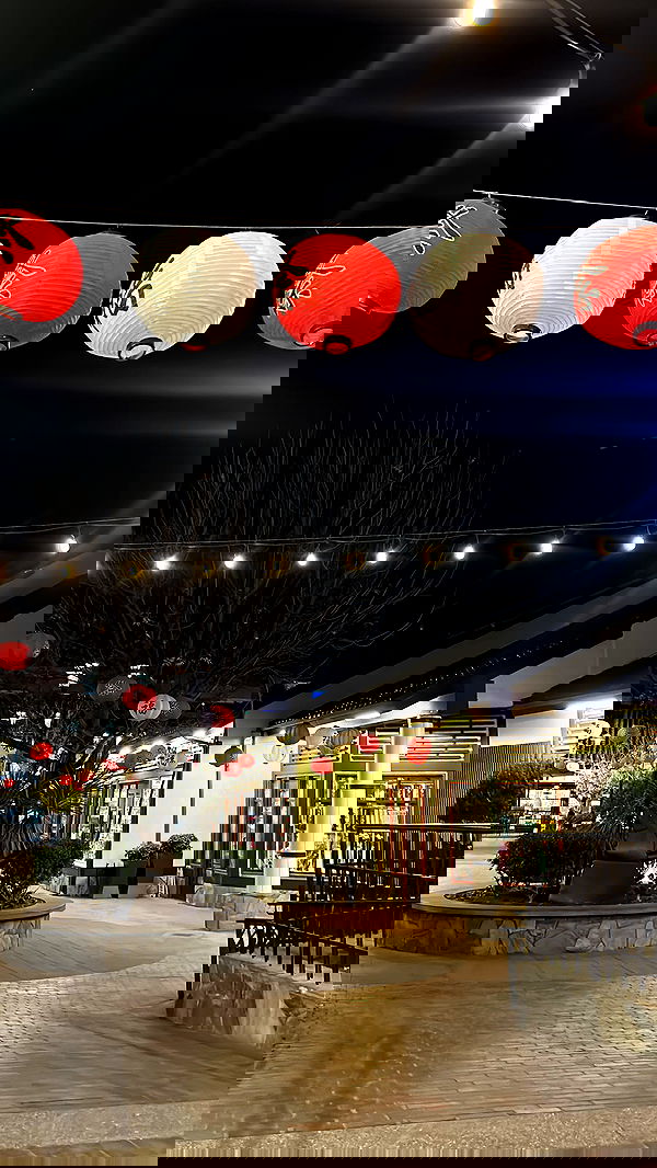 zommmbri image ~ Altpins