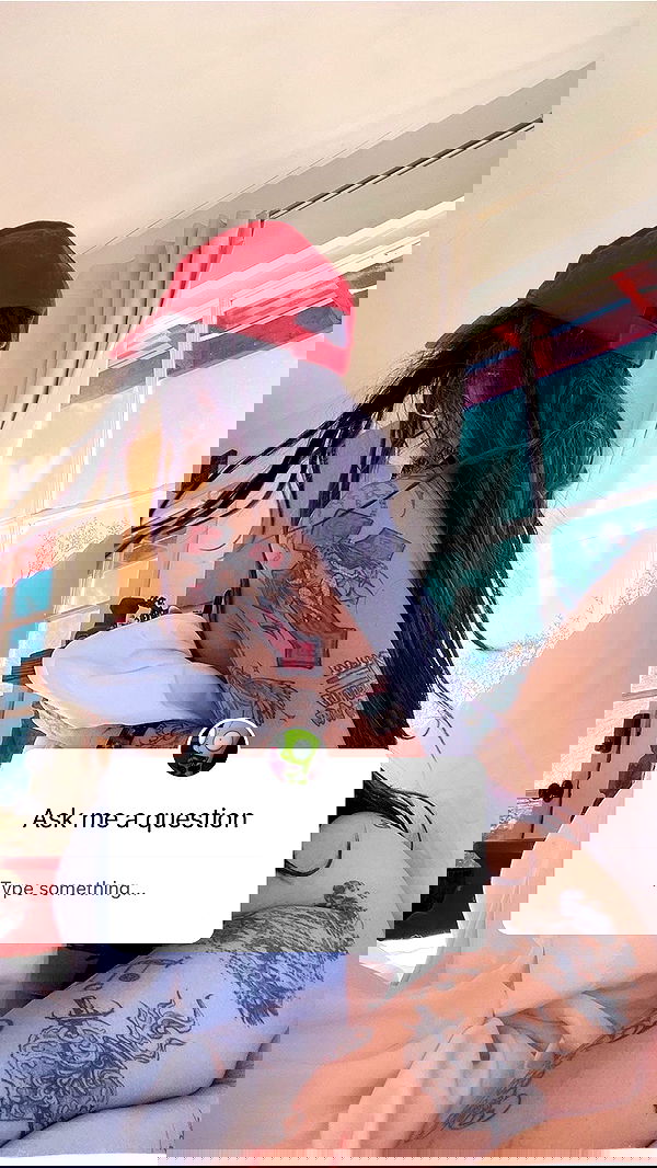 zommmbri image ~ Altpins