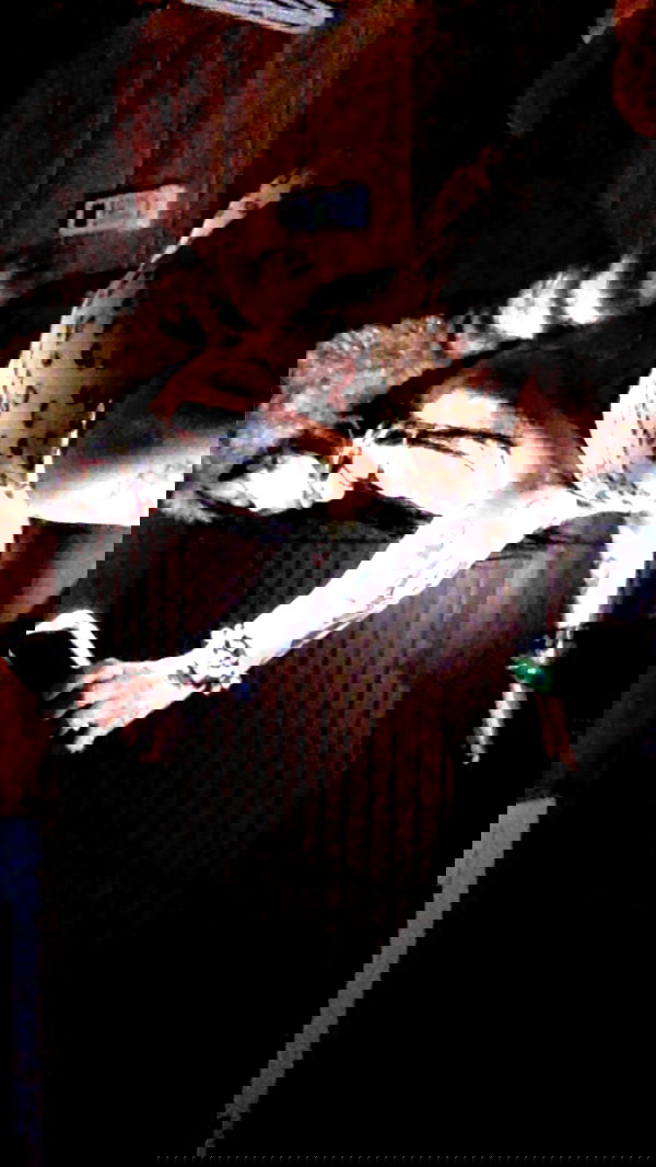 zommmbri image ~ Altpins