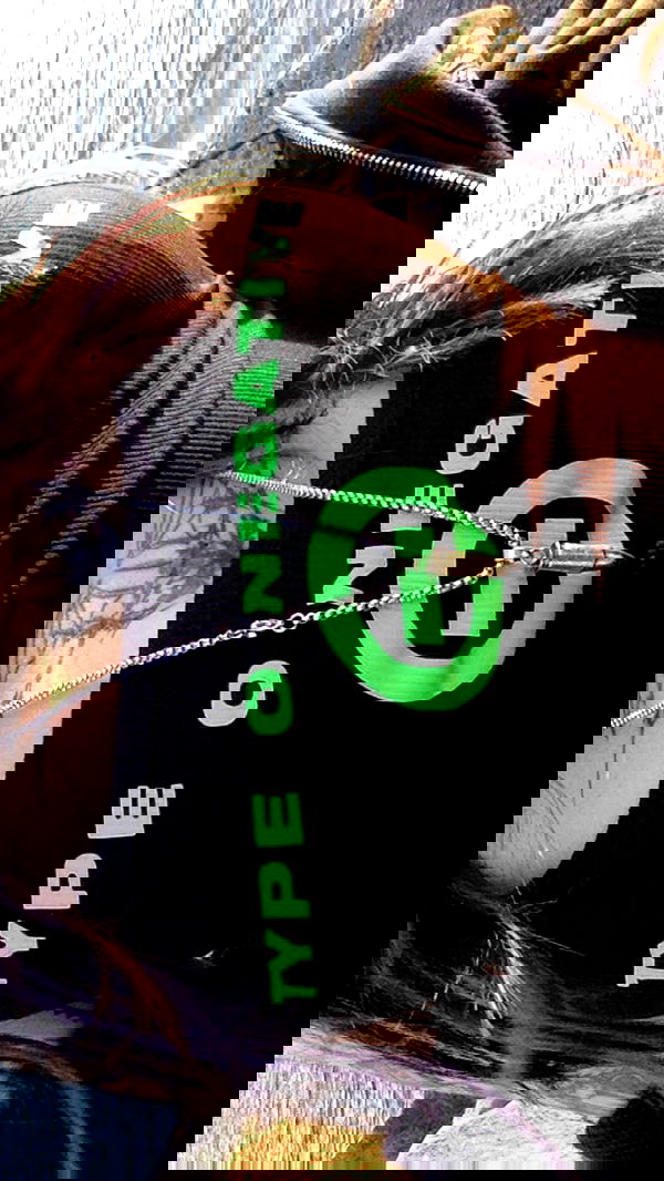 zommmbri image ~ Altpins