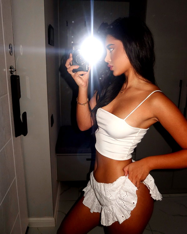1ssakova instagram image archive image