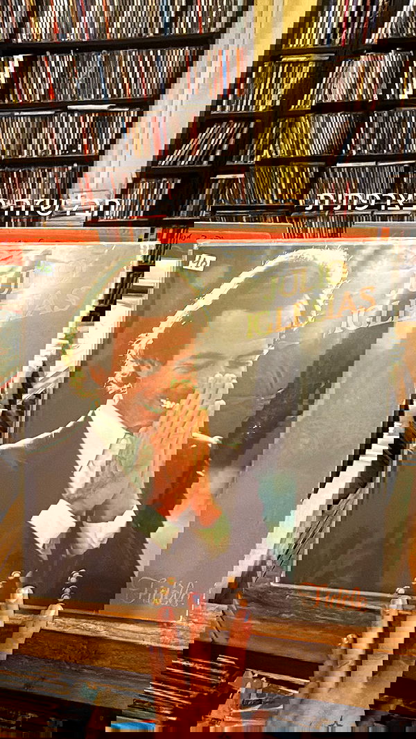 ___shachar image ~ Altpins